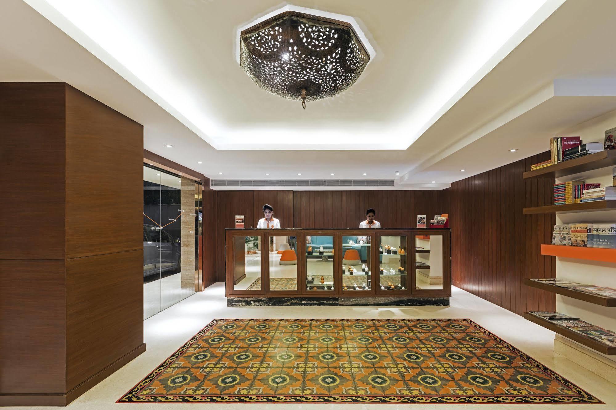 Zone By The Park , Bani Park Jaipur Hotel Exterior photo